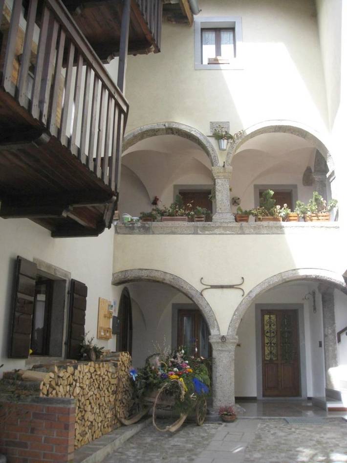 Location de vacances pour 4 personnes, avec Jardin à Arta Terme