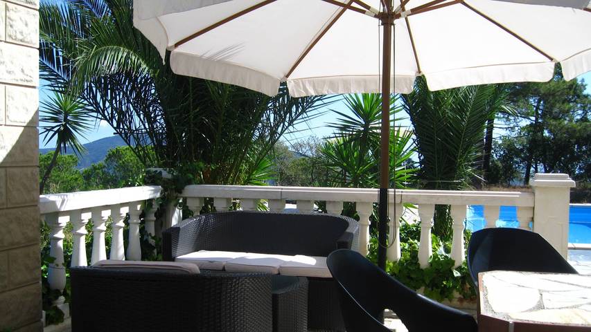 Chalet para 4 personas, con jardín, Se admiten mascotas en Selva - 3