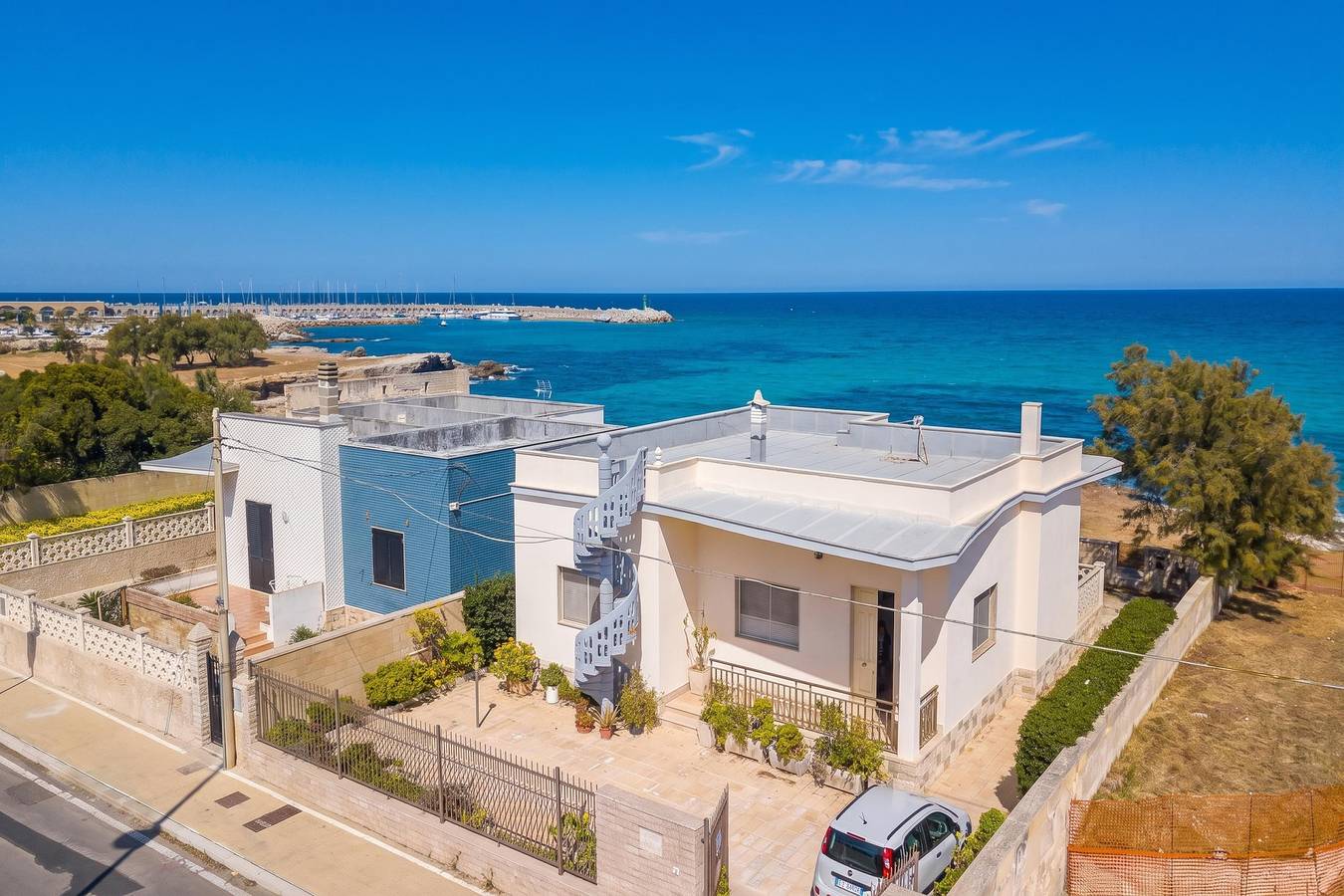 Villa Grazia - Seafront Villa with Direct Sea Access in San Foca, Melendugno