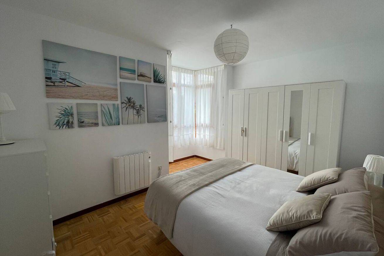 Ganze Wohnung, Cozy Apartment with Wi-Fi Dishwasher & Washer/Dryer in Colombres, Ribadedeva