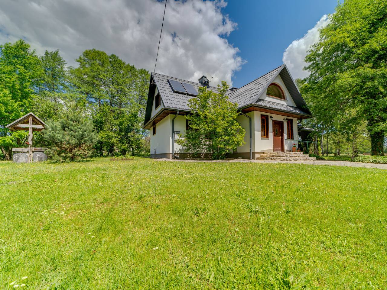 Zatylówka Dom na Wyspie in powiat tomaszowski