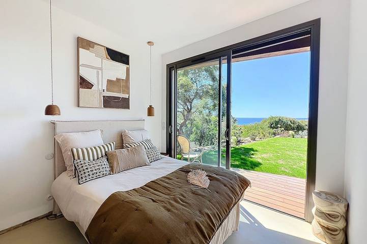 Location de vacances pour 8 personnes, avec terrasse et jardin dans Plage de la Marine de Davia - 2