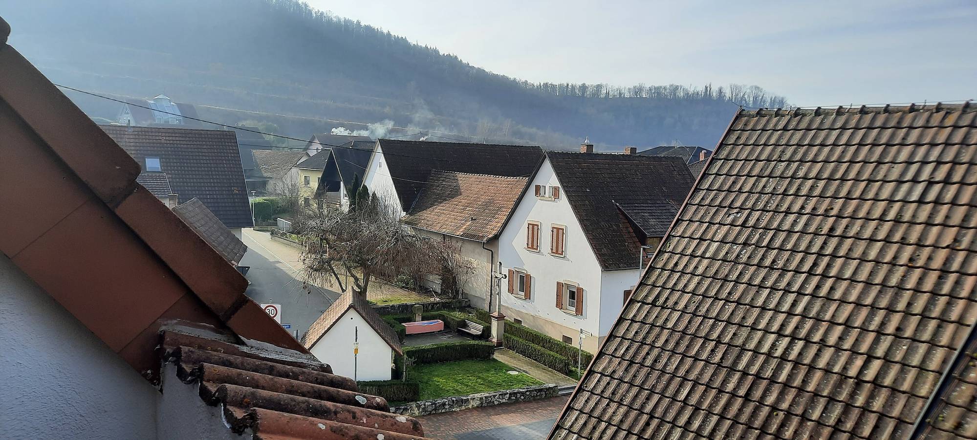 Zimmer 'Zum Schlossberg' mit Bergblick und Balkon in Achkarren, Vogtsburg im Kaiserstuhl