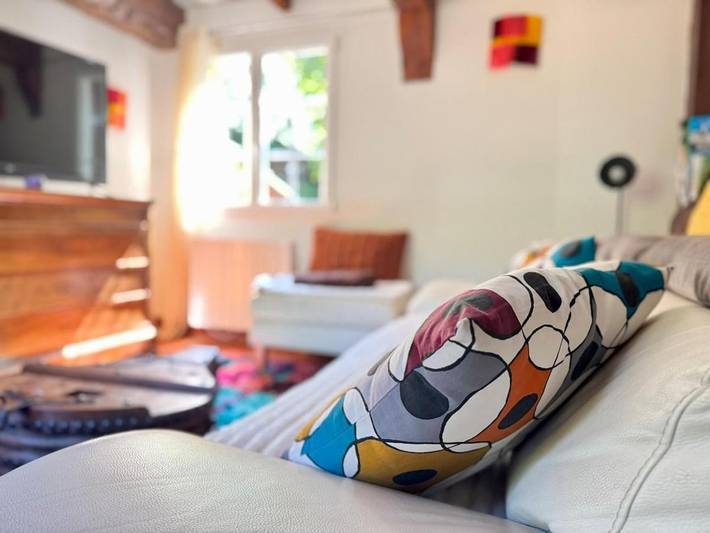 Location de vacances pour 8 personnes, avec Balcon ainsi que Terrasse et Jardin à Annebault