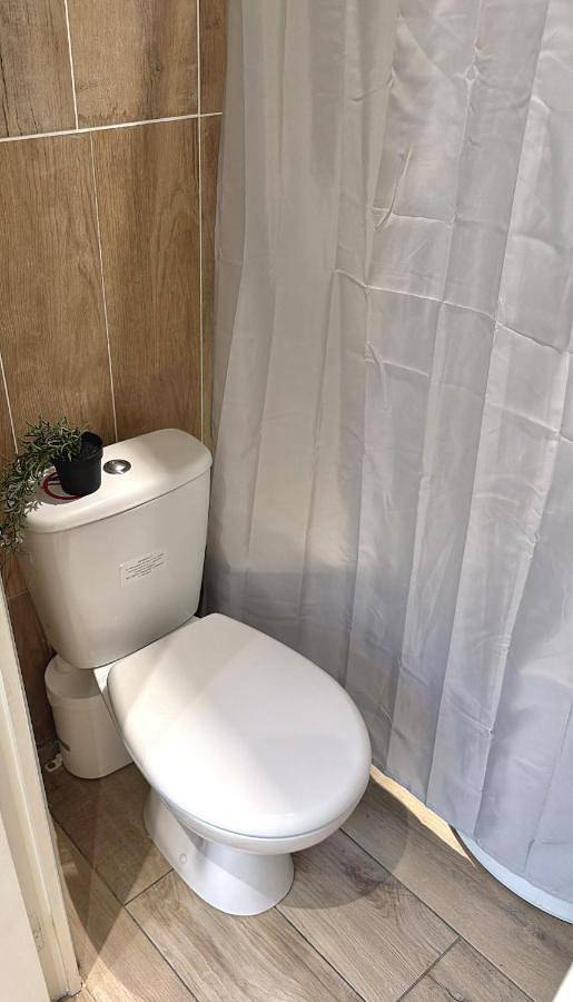 Gîte pour 9 personnes à Oullins - 4
