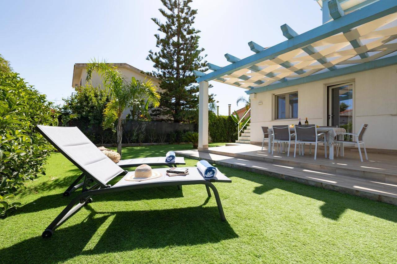 Superior Villa in Spiaggia di Campofelice di Roccella (Campofelice di Roccella), Campofelice di Roccella