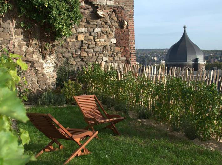 Ferienhaus für 2 Personen, mit Terrasse und Garten