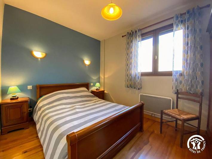 Location de vacances pour 4 personnes, avec jardin ainsi que vue et terrasse à Sénergues - 3