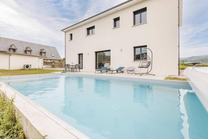 Maison de vacances pour 6 personnes, avec piscine ainsi que jardin et terrasse, animaux acceptés - 1