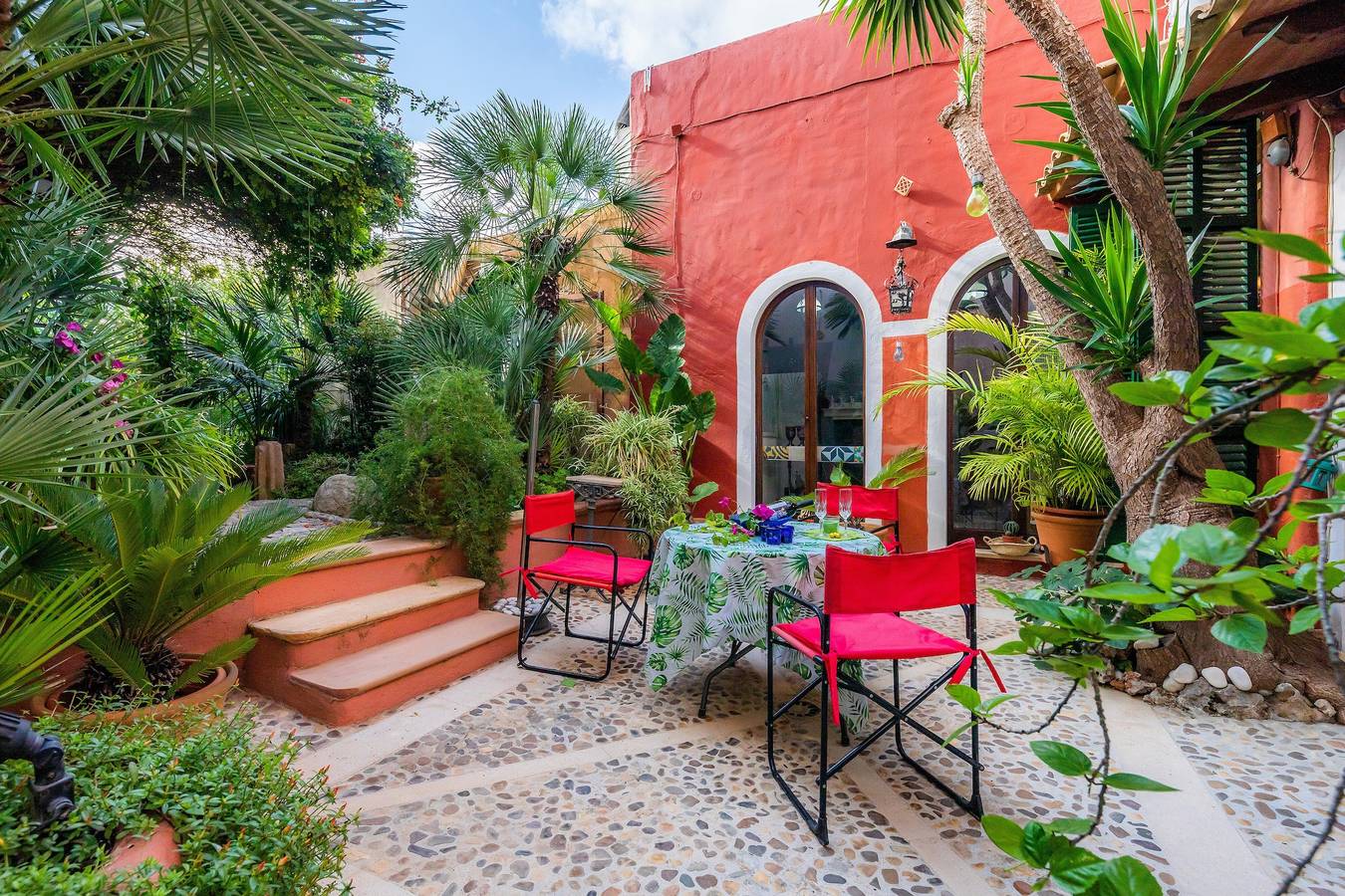 Holiday Home "Bon Son Fiol" with Garden, Terraces, Air Conditioning and Wi-Fi in Felanitx, South Majorca