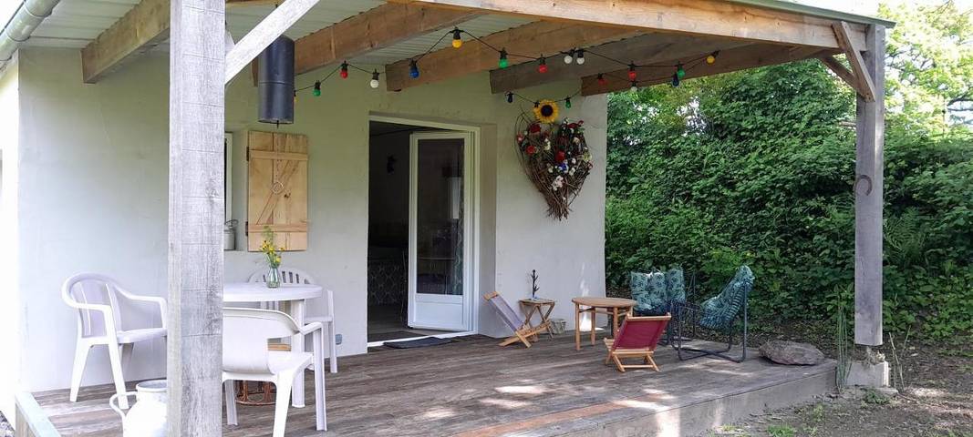 Location de vacances pour 2 personnes, avec jardin et vue, animaux acceptés à Saint-Quentin-sur-le-Homme - 2