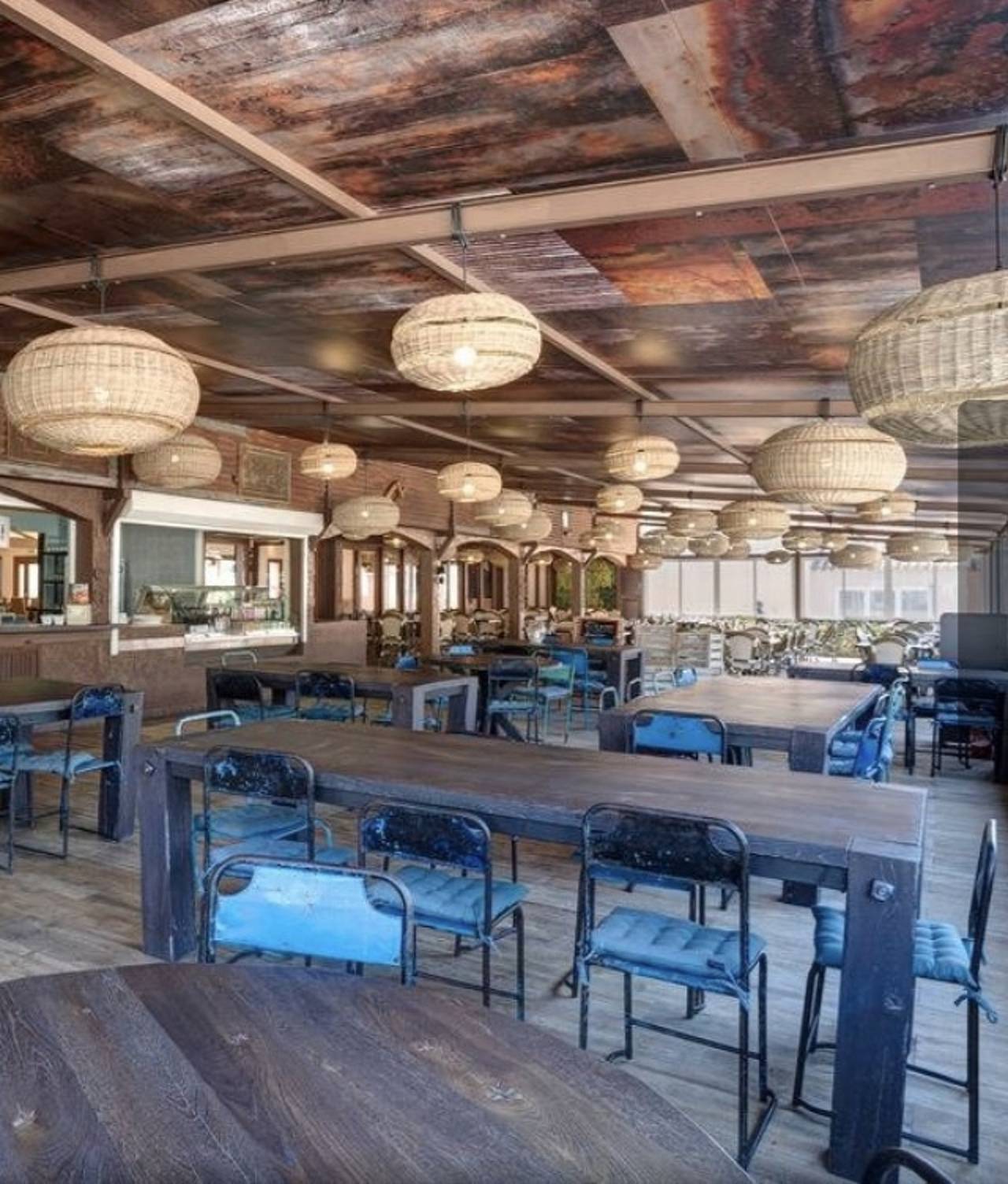 Acogedor bungalow en Puget-sur-Argens con piscina compartida in Puget-sur-Argens, Region de Draguignan