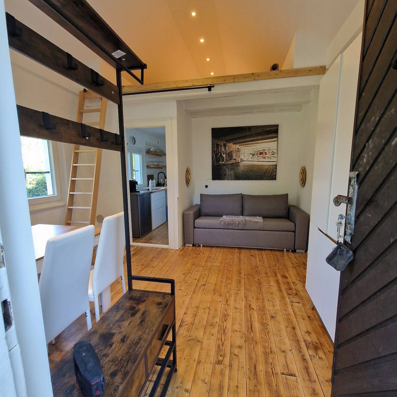Ferienhaus 'Haus Labaily See & Sauna' mit Seeblick, Wlan und Klimaanlage in Mittweida, Chemnitz und Umgebung