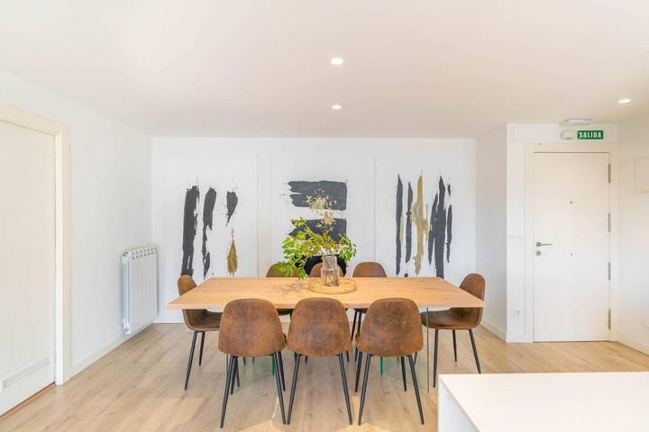 Gîte pour 4 personnes, avec terrasse à Huarte - 2