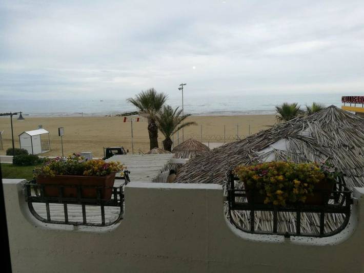 Ferienwohnung für 7 Personen, mit Balkon und Terrasse sowie Ausblick in Caorle - 4