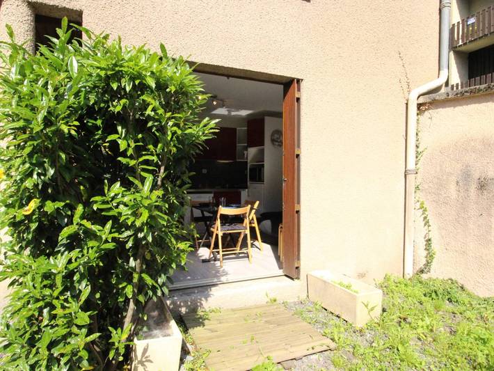 Studio entier, Studio Cabine Rdc pour 2/3 Pers avec Jardin, Parking, Ll, Lv, Wifi - Proche Thermes et Télécabine in Luchon-Superbagnères, Bagnères-de-Luchon