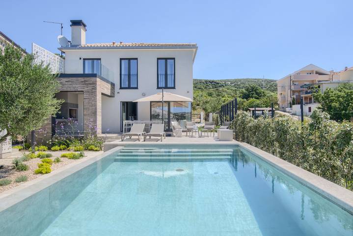 Villa für 6 Personen, mit Terrasse und Pool auf Pag