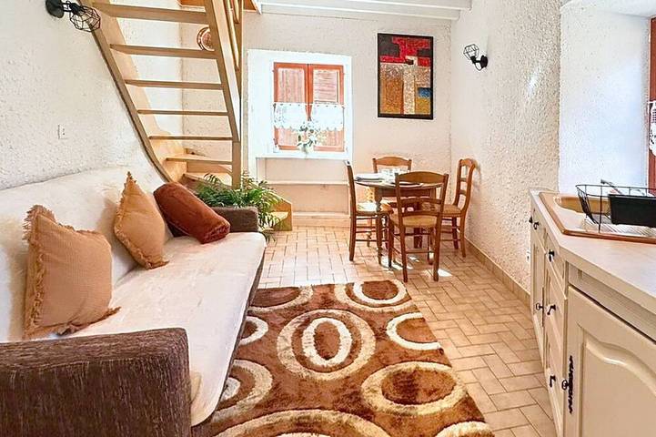 Location de vacances pour 4 personnes, avec balcon à Saint-Martin-des-Olmes