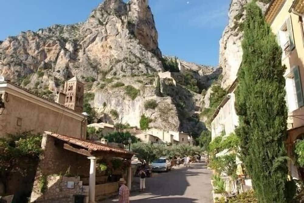 Appartement entier, Location De Studio à moustiers Ste Marie in Moustiers-Sainte-Marie, Alpes-de-Haute-Provence