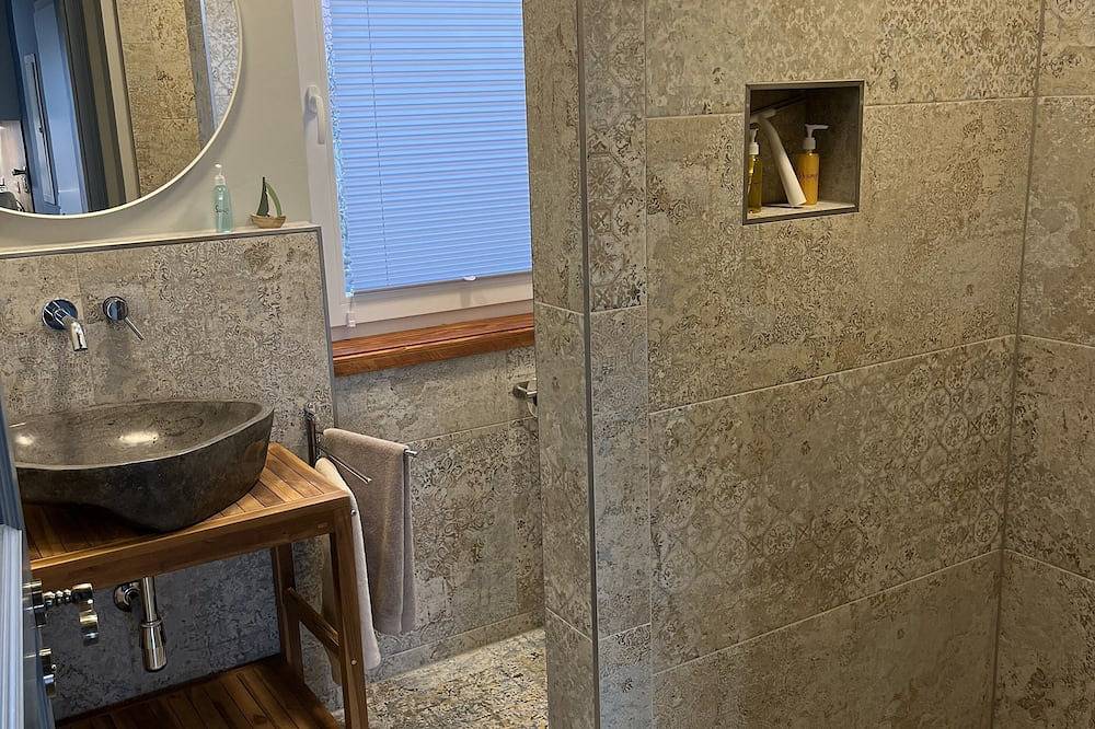 Ganze Wohnung, Neue Wohnung im Spargeldorf Schäpe mit großem Südwest Sonnenbalkon in Beelitz, Mittelmark