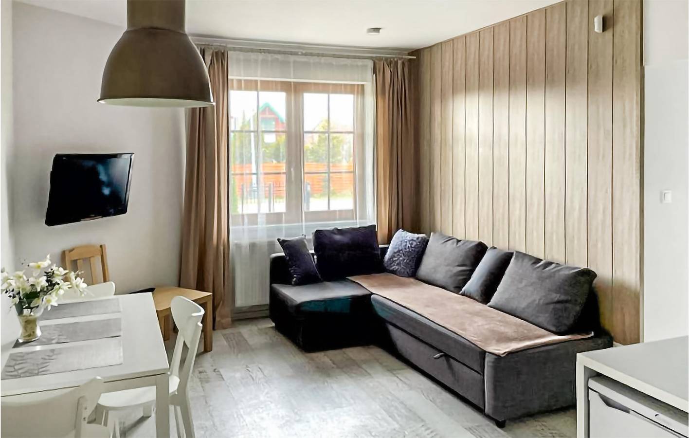 Ganze Ferienwohnung, Ferienwohnung für 4 Personen mit Pool in Karwia, Polnische Ostsee