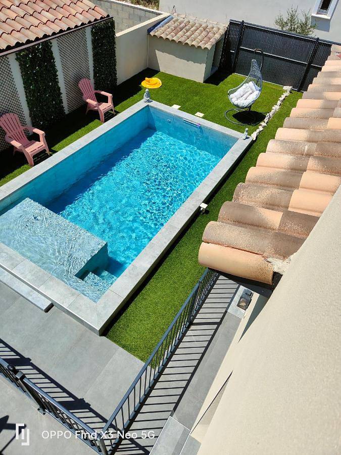 Villa with Private Pool in Poulx, Nimes und Umgebung