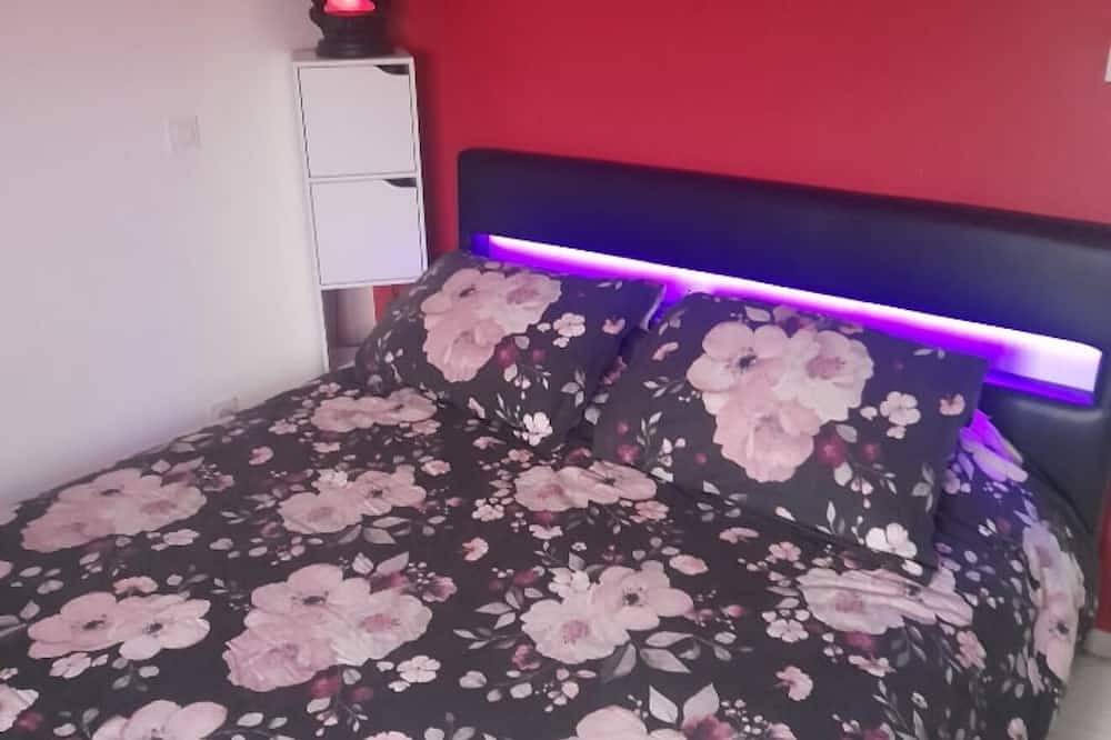 House Seasonal rental with swimming pool in Millau, Parc naturel régional des Grands Causses