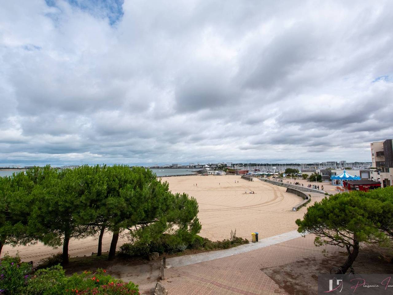 Estudio entero, Estudio amueblado, 3 plazas cerca de la playa La Rochelle in La Rochelle, Región de La Rochelle
