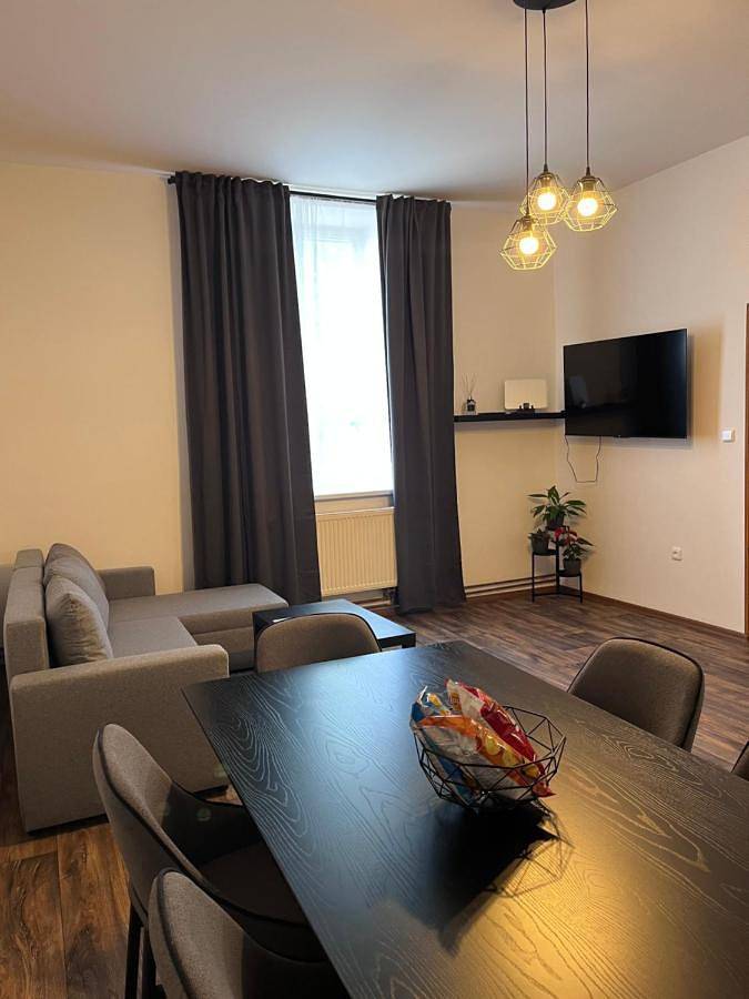 Apartament wakacyjny dla 5 osób, zwierzęta dozwolone w Pardubice