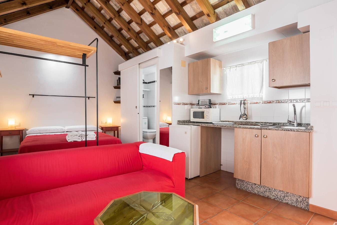 Ganze Wohnung, Rustikale Ferienwohnung "Casa La Costanilla F" mit Dachterrasse und Weitblick in Vejer de la Frontera, Costa de la Luz