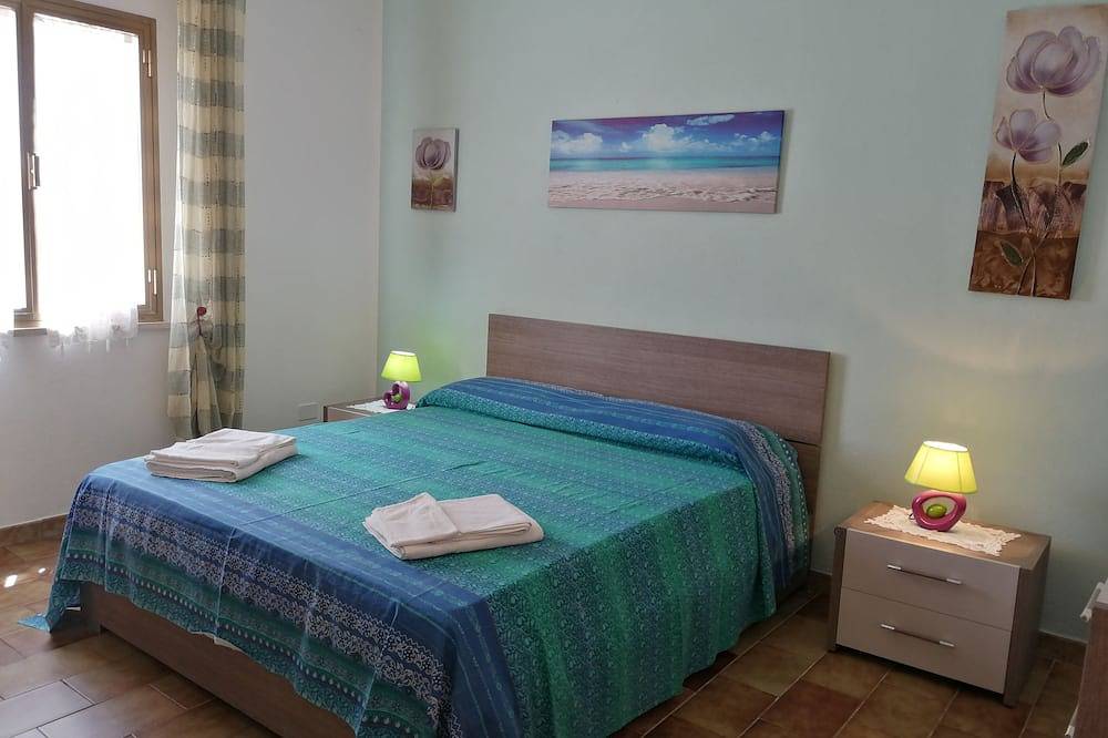 Casa Giovan Marco with sea view in Santa Teresa di Gallura, Santa Teresa Gallura