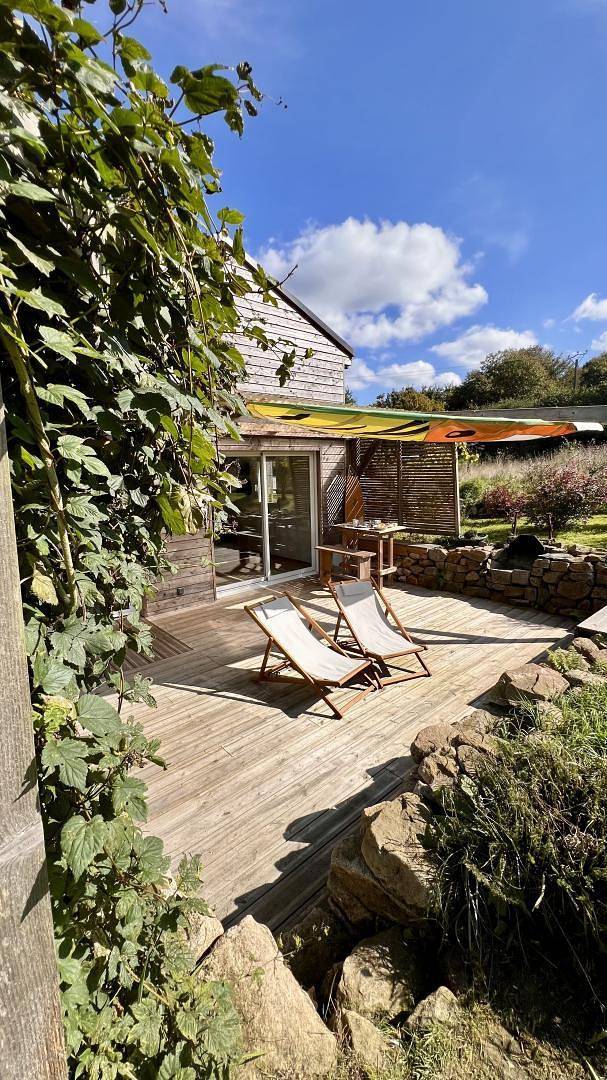 Gîte pour 4 personnes, avec terrasse et jardin, animaux acceptés à Plouaret - 2