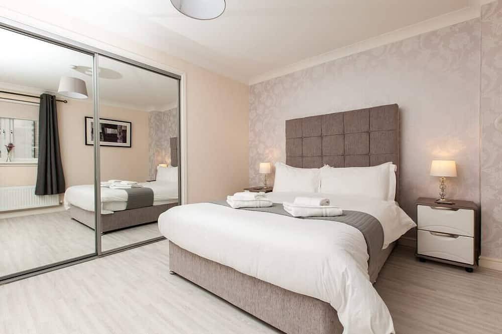 Entire apartment, Premium ground floor 2 bedroom apartment - Fast Wifi in Dunfermline, Fife region