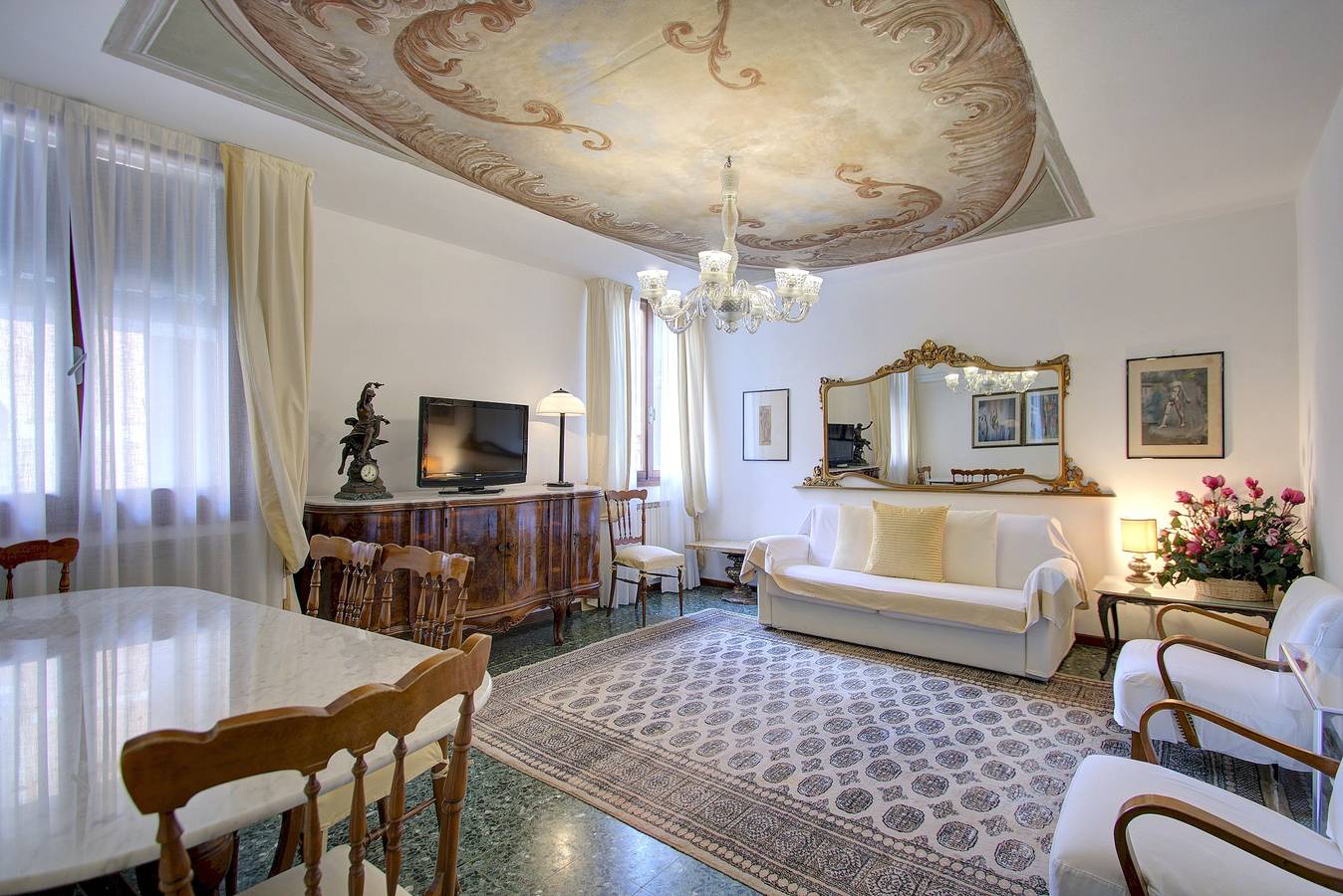 Apartment for 4 People in Venice, Venice Province