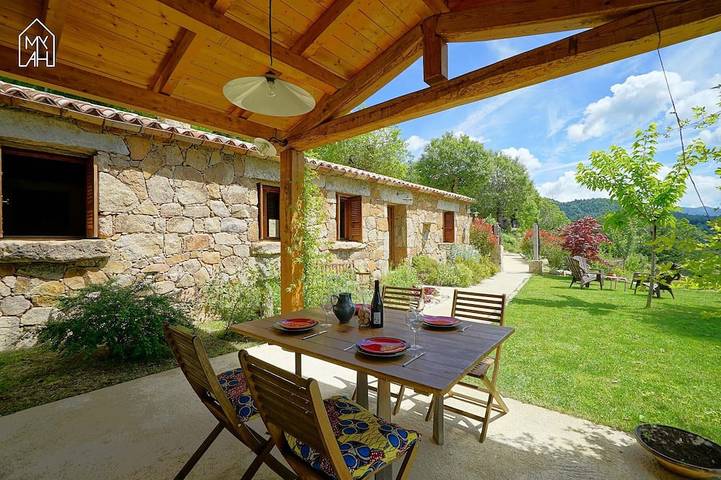 Gîte pour 4 personnes, avec jacuzzi et sauna ainsi que jardin et piscine dans Tasso - 3