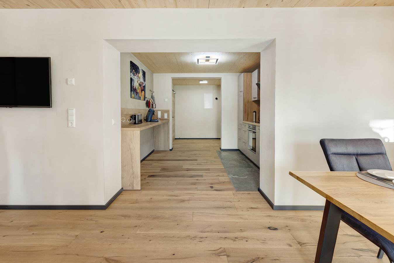 Ganze Wohnung, Ferienwohnung 'Ebbi' mit Balkon und Wlan, Barrierefrei. Hunde erlaubt. in Donaueschingen, Mittlerer Schwarzwald