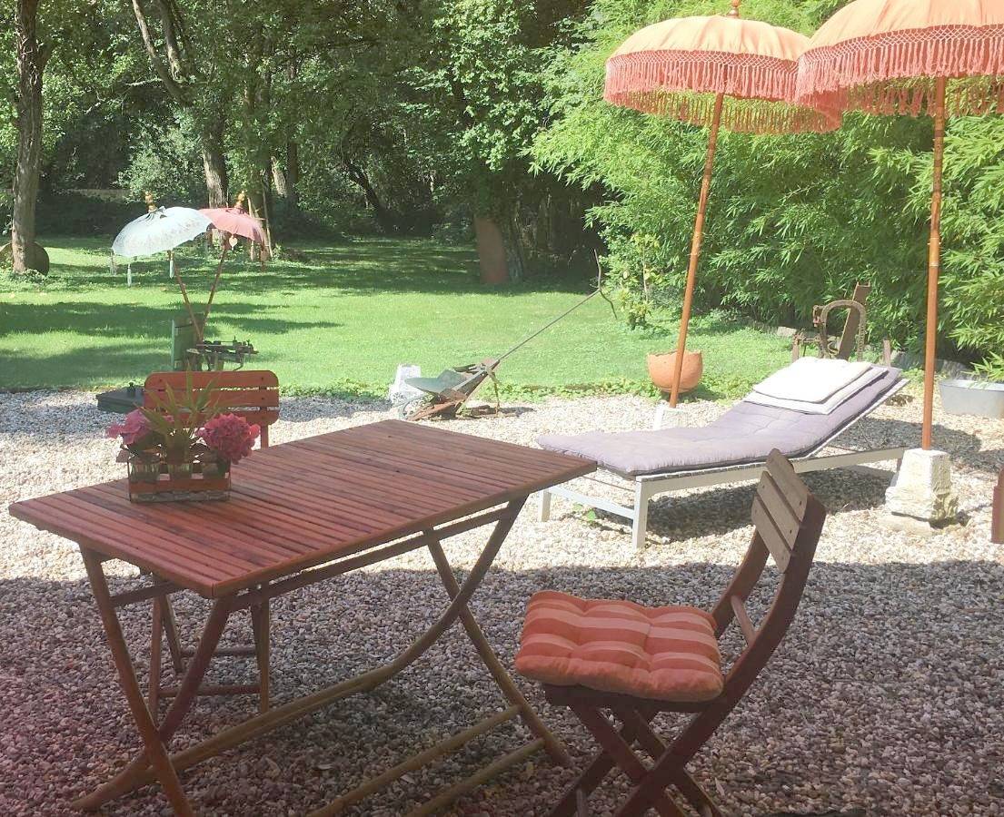 Studio with Garden View in Krefeld, Niederrhein