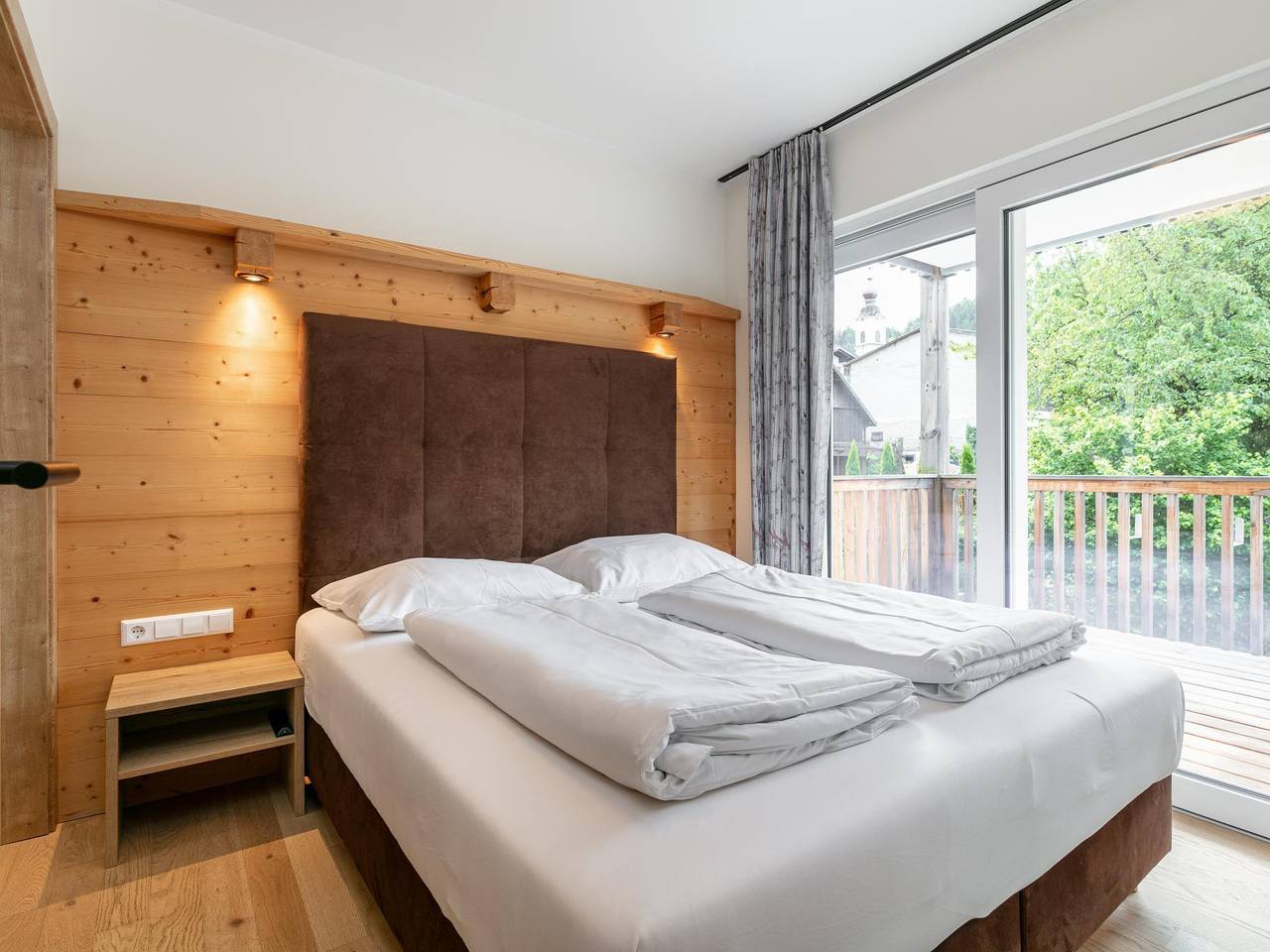 Ganze Wohnung, Schöne Wohnung mit großem Balkon in Haus, Schladming-Dachstein