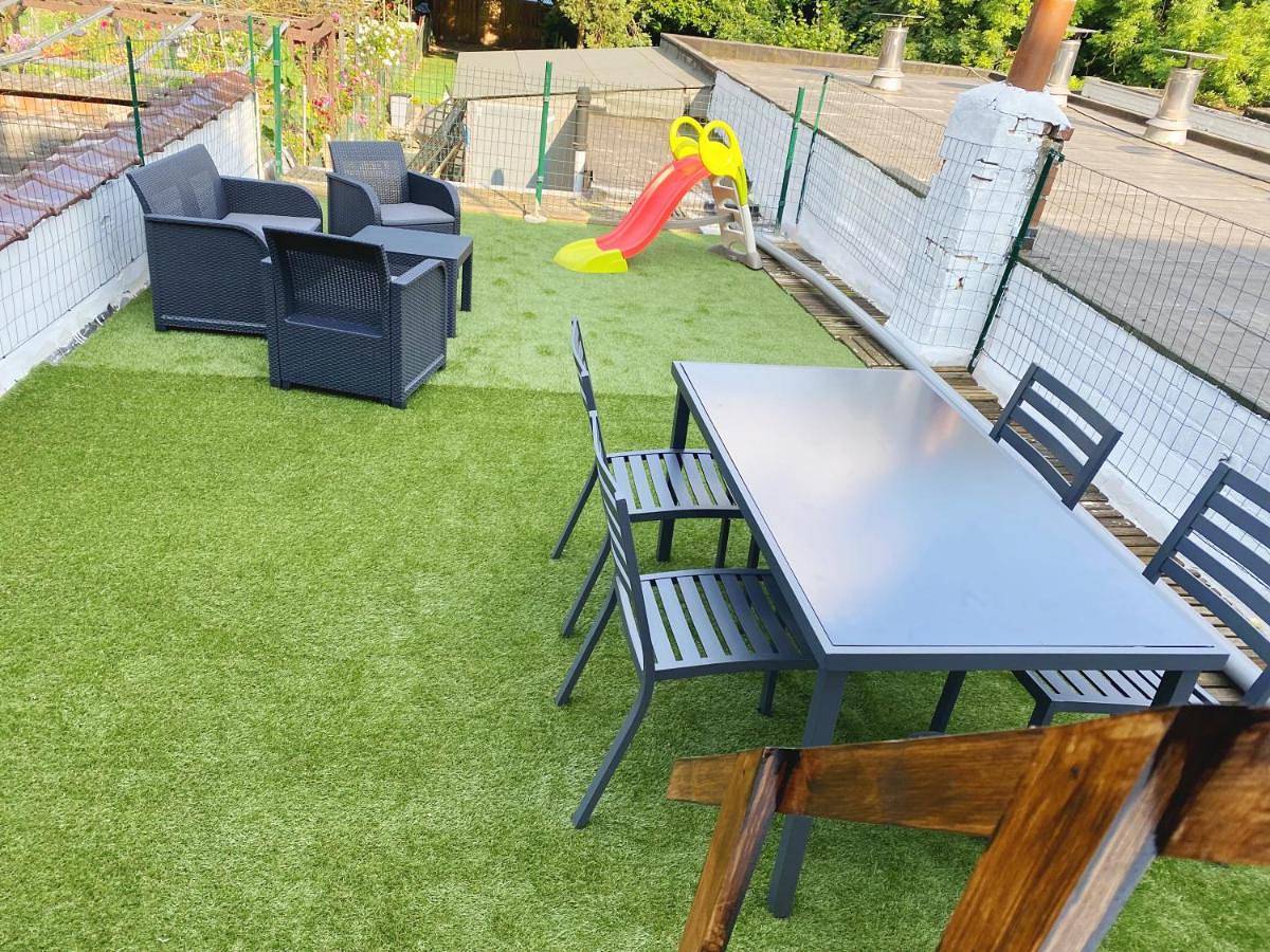 Entire apartment, Apartment with View and Balcony in Brussels, Brussels region