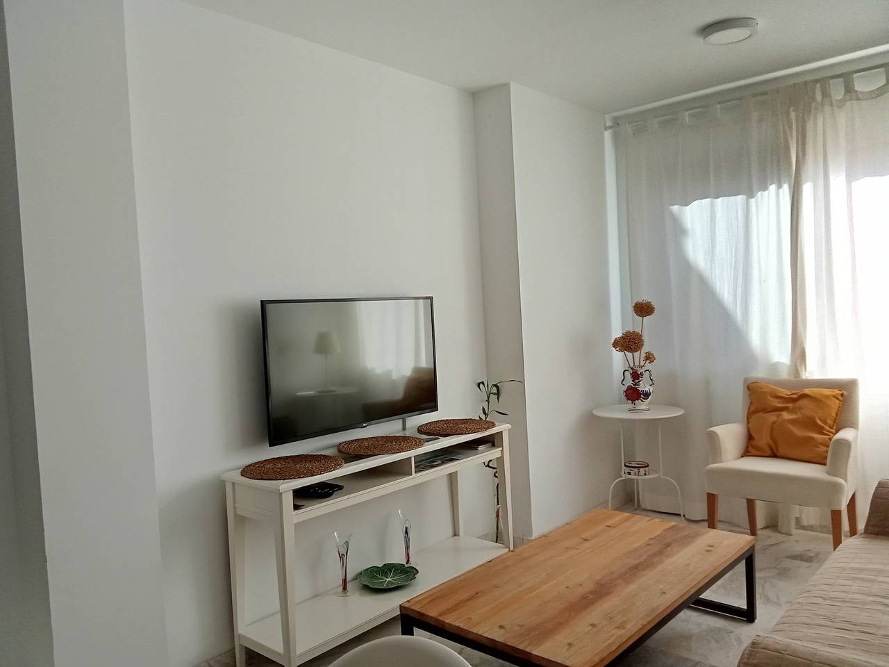 Entire apartment, Jacaranda La Cala de Mijas in La Cala de Mijas, Mijas