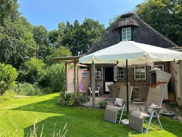 Ferienwohnung für 4 Personen, mit Garten und Terrasse, kinderfreundlich in Silberstedt