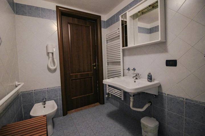 Gîte pour 6 personnes, avec balcon et vue, animaux acceptés dans Brusson - 3