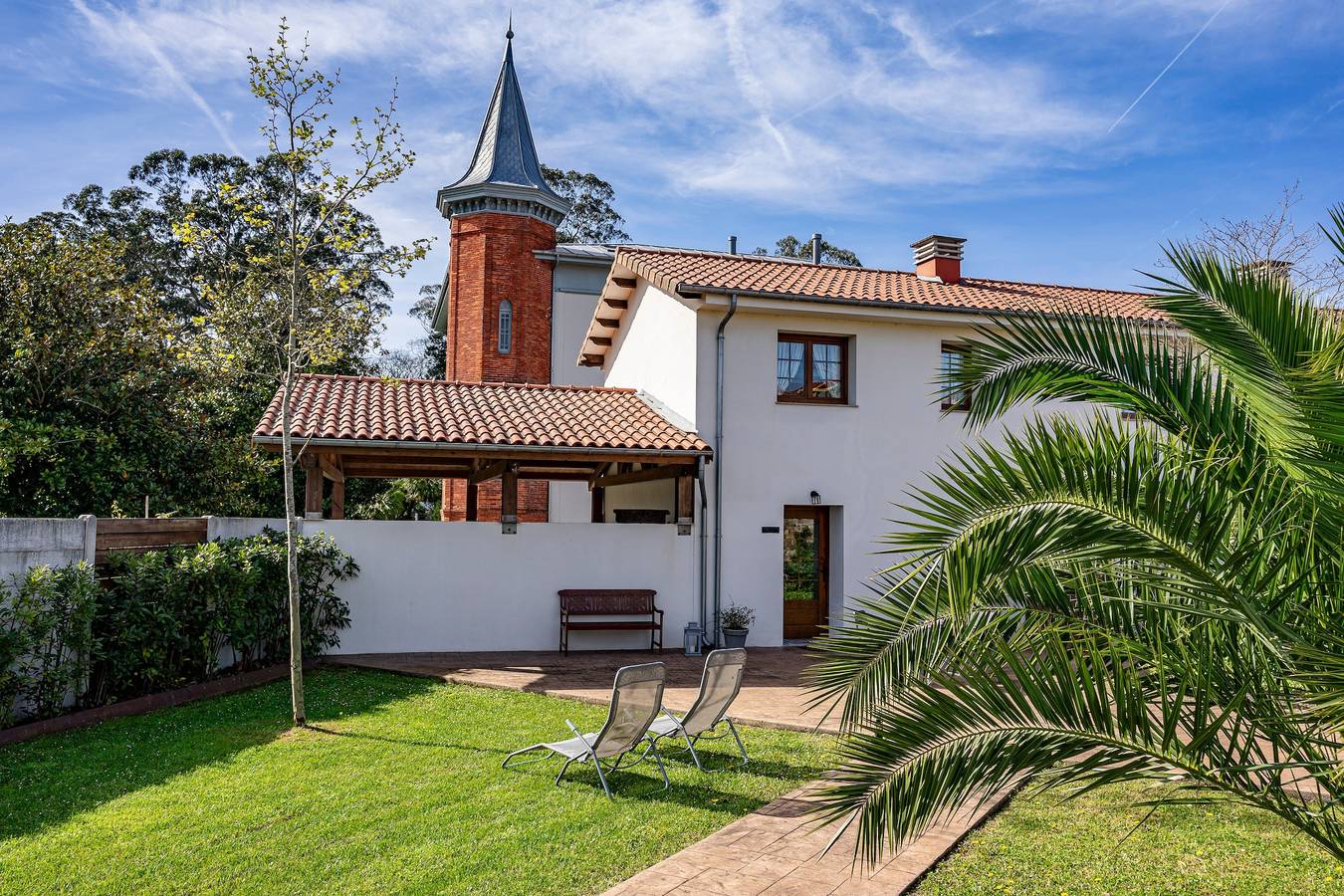 Casa rural 'Apartamento Victoria' con terraza compartida, jardín privado y Wi-Fi in Muros de Nalón, Costa Verde