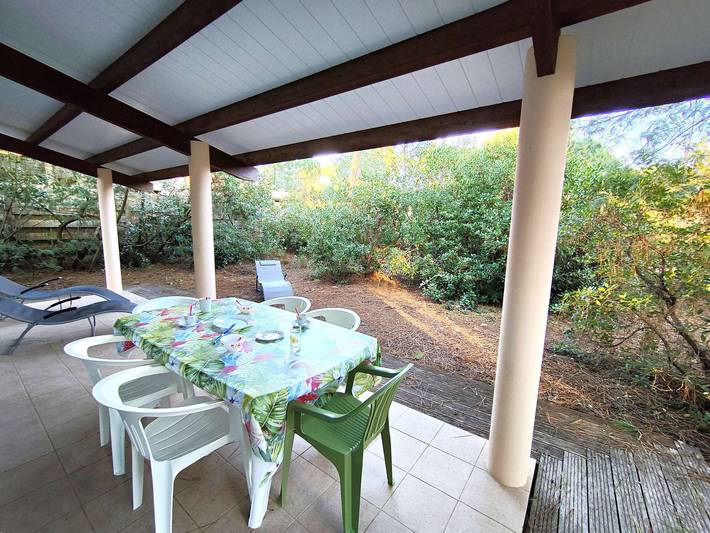 Villa en lisière de forêt avec jardin, à 1,5 km de l'Océan, idéale pour des vacances reposantes in Le Canon, Lège-Cap-Ferret