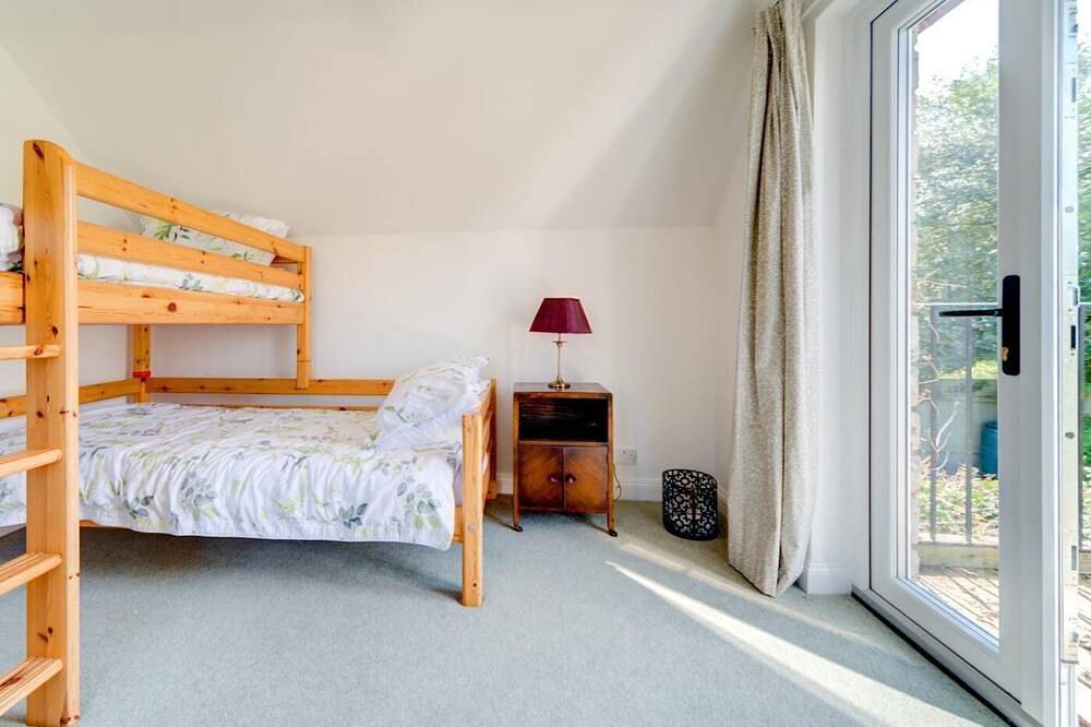 2 Bed in Corfe Castle (oc-ic096) in Corfe Castle, Dorset