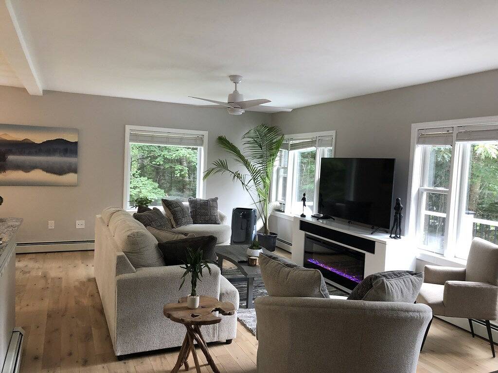 Modern, Brand New Secluded House in Acadia Nationalpark