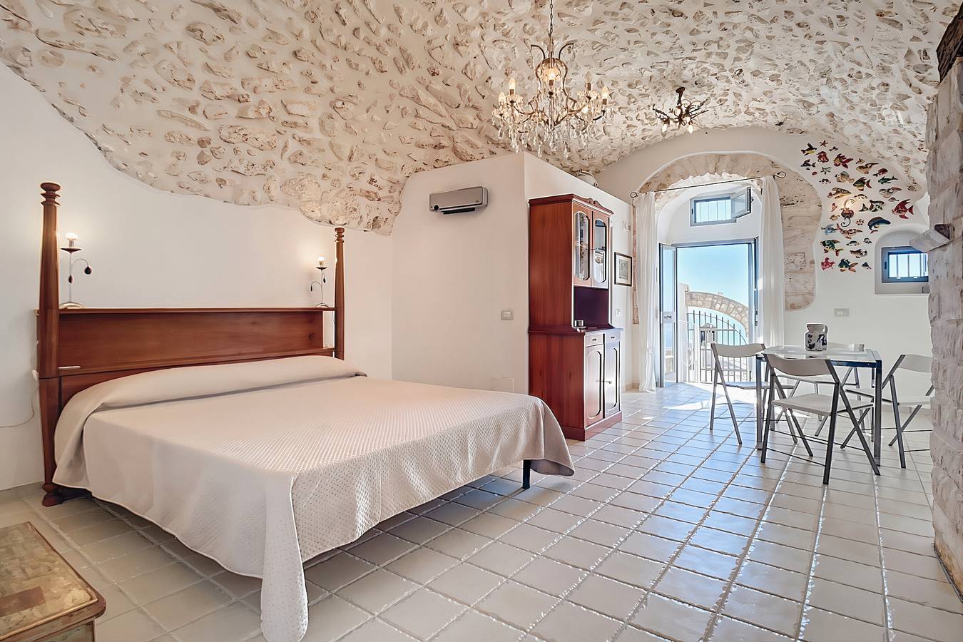 Monolocale intero, Monolocale 'Al Torrione 2' con vista mare e aria condizionata in Monte Sant'Angelo, Gargano