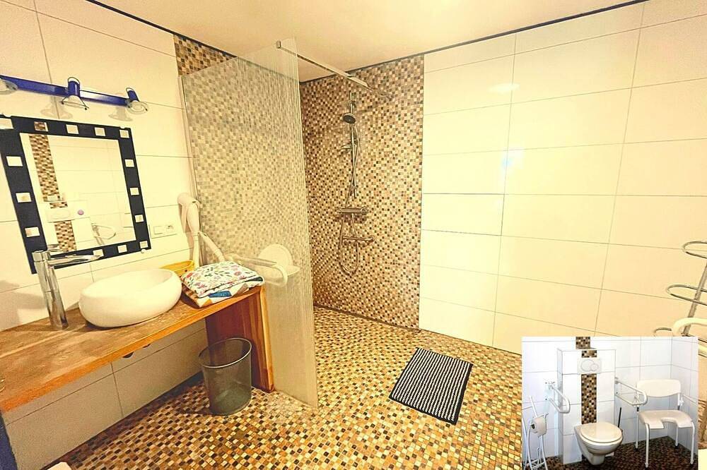 Bij Hameau de Xhignesse, luxe gîte met 5 slaapkamers / 5 badkamers: Beste prijs gegarandeerd in Hamoir, Luik en omgeving