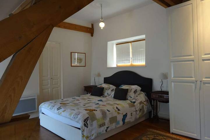 Location de vacances pour 6 personnes, avec terrasse à Puligny-Montrachet - 2