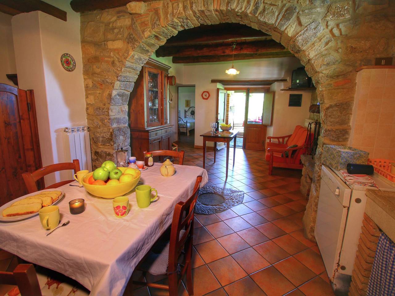 Bauernhaus mit Pool, Ortignano in Ortignano Raggiolo, Valdarno